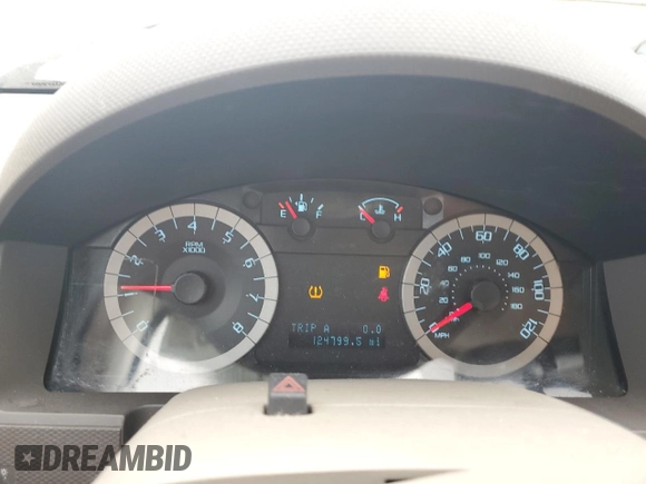 2011 Ford Escape XLS z VIN 1FMCU0C79BKB47155, wystawiony jako Copart lot #60277365 z przebiegiem 124 799 mil mil oraz Czysty tytuł • Clean title. Historia ofert i sprzedaży dostępna na DreamBid. Obrazek 9.
