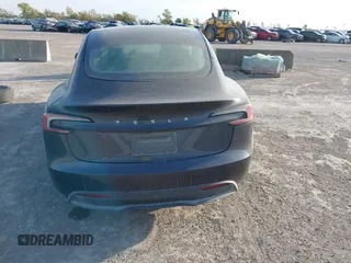 2024 Tesla Model 3 with VIN 5YJ3E1EA2RF731288, listed as a IAAI auction lot 40845607 with 1 mi miles. Bid and sale history available at carsss.com. Image 16.