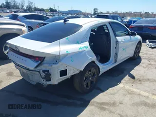 2022 Hyundai Elantra SEL with VIN 5NPLM4AG2NH070629, listed as a IAAI auction lot 41799299 with 58,720 mi miles and . Bid and sale history available at DreamBid. Image 4.