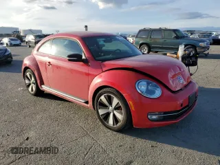 2012 Volkswagen Beetle 2.0T Black Turbo Launch Edition PZEV with VIN 3VWVA7AT8CM655414, listed as a Copart auction lot 47628025 with 94,105 mi miles and Salvage Title. Bid and sale history available at carsss.com. Image 4.