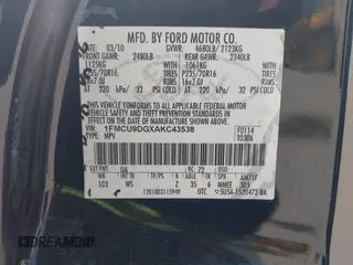 2010 Ford Escape XLT z VIN 1FMCU9DGXAKC43538, wystawiony jako IAAI lot #42410692 z przebiegiem 222 115 mil mil oraz . Historia ofert i sprzedaży dostępna na DreamBid. Obrazek 9.
