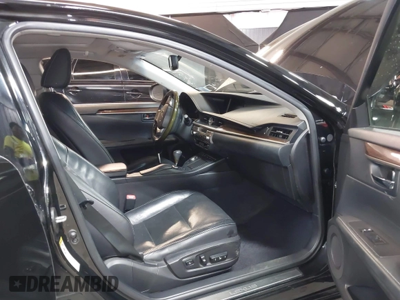 2013 Lexus ES 250 with VIN JTHBK1GG1D2064701, listed as a IAAI auction lot 41658128 with 71,166 mi miles and . Bid and sale history available at DreamBid. Image 5.