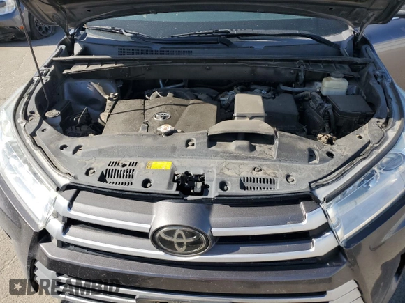 2017 Toyota Highlander LE z VIN 5TDZZRFH5HS234495, wystawiony jako Copart lot #54248375 z przebiegiem 77 604 mil mil oraz Szkoda całkowita • Salvage title. Historia ofert i sprzedaży dostępna na DreamBid. Obrazek 12.