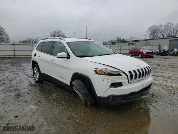 2016 Jeep Cherokee Latitude with VIN 1C4PJMCS1GW140582, listed as a Copart auction lot 44553865 with 146,155 mi miles and Salvage Title. Bid and sale history available at carsss.com. Image 12.