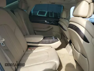 2017 Audi A8 z VIN WAU44AFD2HN009512, wystawiony jako Copart lot #50818385 z przebiegiem 44 175 mil mil oraz Szkoda całkowita • Salvage title. Historia ofert i sprzedaży dostępna na DreamBid. Obrazek 10.
