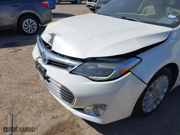 2013 Toyota Avalon Hybrid XLE Premium with VIN 4T1BD1EB8DU004479, listed as a IAAI auction lot 41662247 with NaN miles. Bid and sale history available at carsss.com. Image 6.