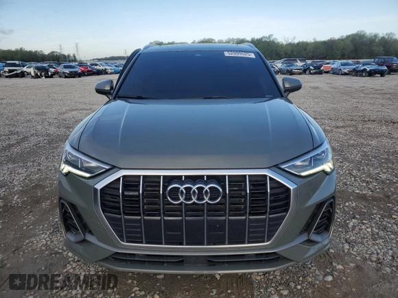 2023 Audi Q3 S line Premium z VIN WA1DECF35P1094199, wystawiony jako Copart lot #52099525 z przebiegiem 50 304 mil mil oraz Szkody całkowita. Historia ofert i sprzedaży dostępna na DreamBid. Obrazek 5.