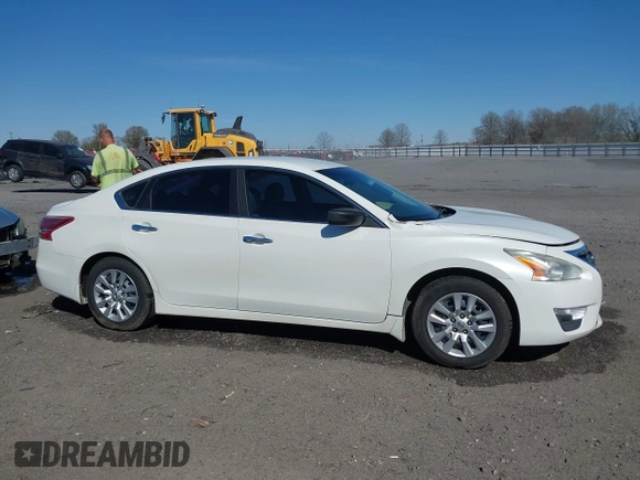 2013 Nissan Altima SV with VIN 1N4AL3AP8DN534967, listed as a IAAI auction lot 41827540 with 159,646 mi miles and . Bid and sale history available at carsss.com. Image 13.