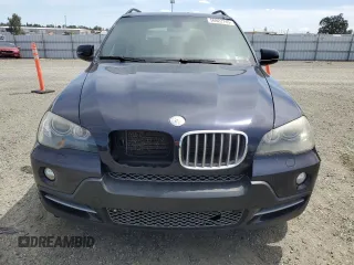 2007 BMW X5 4.8i z VIN 4USFE83537LY64075, wystawiony jako Copart lot #56922745 z przebiegiem 121 828 mil mil oraz Czysty tytuł • Clean title. Historia ofert i sprzedaży dostępna na DreamBid. Obrazek 5.