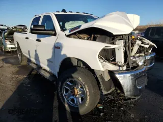2021 Ram 2500 Tradesman with VIN 3C6UR5HJ3MG503242, listed as a Copart auction lot 43940955 with 0 mi miles and Non Repairable. Bid and sale history available at carsss.com. Image 4.