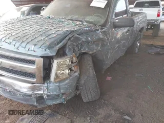 2008 Chevrolet Silverado 1500 Work Truck with VIN 1GCEK14C48Z308399, listed as a IAAI auction lot 41409910 with 39,268 mi miles. Bid and sale history available at carsss.com. Image 6.
