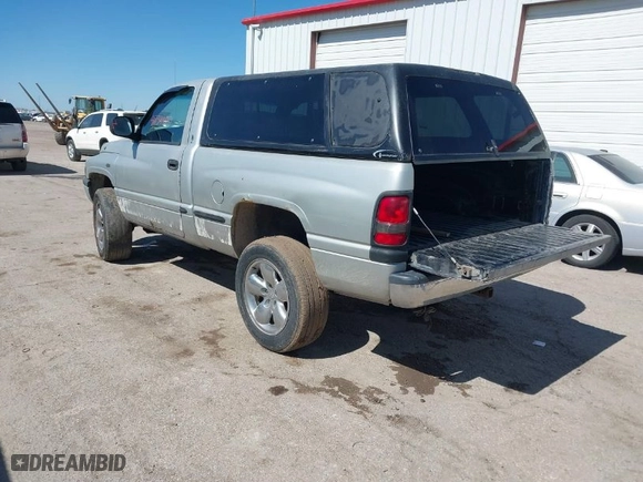 1998 Dodge Ram 1500 with VIN 1B7HF16Y2WS556490, listed as a IAAI auction lot 41734400 with 218,082 mi miles. Bid and sale history available at carsss.com. Image 3.