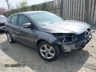 2014 Ford Focus SE with VIN 1FADP3K29EL211531, listed as a IAAI auction lot 42023417 with 182,321 mi miles. Bid and sale history available at carsss.com. Image 1.