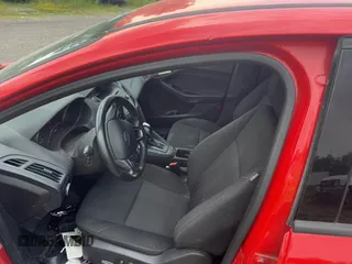 2016 Ford Focus SE with VIN 1FADP3F24GL403372, listed as a IAAI auction lot 42447728 with Not provided miles and . Bid and sale history available at DreamBid. Image 5.