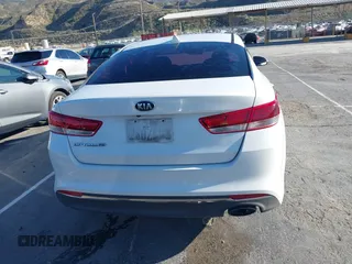2016 Kia Optima LX z VIN 5XXGT4L34GG049312, wystawiony jako IAAI lot #41890581 z przebiegiem 142 360 mil mil oraz . Historia ofert i sprzedaży dostępna na DreamBid. Obrazek 15.