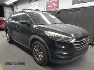 2017 Hyundai Tucson SE z VIN KM8J33A43HU276073, wystawiony jako IAAI lot #42327798 z przebiegiem 87 573 mil mil oraz . Historia ofert i sprzedaży dostępna na DreamBid. Obrazek 1.
