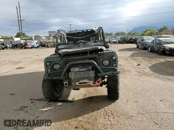 1999 Land Rover Defender with VIN SALLDKH88XA166680, listed as a Copart auction lot 50638085 with Not provided miles and Non repairable. Bid and sale history available at DreamBid. Image 10.