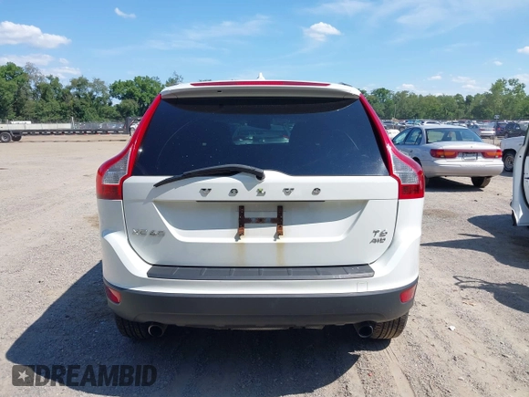 2013 Volvo XC60 T6 z VIN YV4902DZ4D2440564, wystawiony jako IAAI lot #39893350 z przebiegiem 171 624 mil mil oraz . Historia ofert i sprzedaży dostępna na DreamBid. Obrazek 17.
