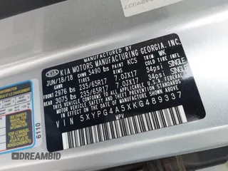 2019 Kia Sorento LX V6 with VIN 5XYPG4A5XKG489337, listed as a IAAI auction lot 41848949 with 101,510 mi miles. Bid and sale history available at carsss.com. Image 9.
