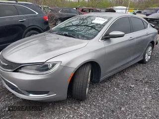 2015 Chrysler 200 Limited with VIN 1C3CCCAB6FN571322, listed as a IAAI auction lot 41929946 with 178,348 mi miles. Bid and sale history available at carsss.com. Image 2.