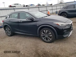 2018 Infiniti QX30 Luxury with VIN SJKCH5CR8JA057438, listed as a Copart auction lot 46756635 with 61,255 mi miles and Salvage title. Bid and sale history available at DreamBid. Image 4.