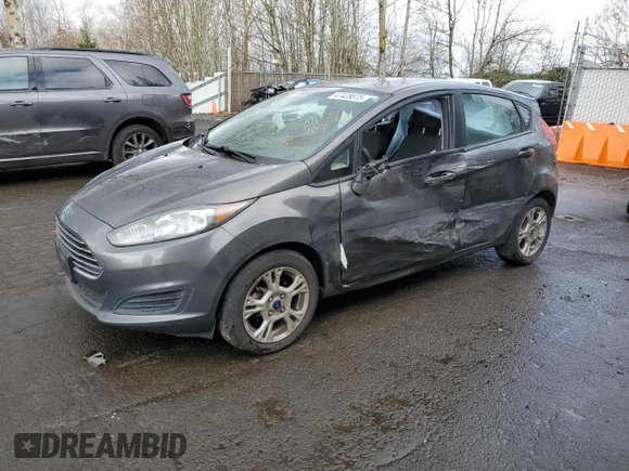 2015 Ford Fiesta SE with VIN 3FADP4EJ9FM105962, listed as a Copart auction lot 47428875 with 126,246 mi miles and Salvage Title. Bid and sale history available at carsss.com. Image 1.