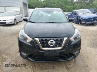 2020 Nissan Kicks SR with VIN 3N1CP5DV2LL533375, listed as a Copart auction lot 53901525 with 100,947 mi miles and Clean Title. Bid and sale history available at carsss.com. Image 5.