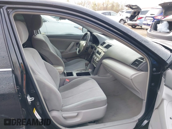 2011 Toyota Camry LE with VIN 4T4BF3EK3BR138647, listed as a IAAI auction lot 41992906 with 186,346 mi miles. Bid and sale history available at carsss.com. Image 5.