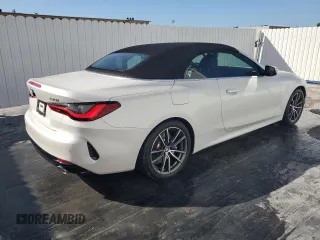 2025 BMW 4 Series 430i with VIN WBA33DB00SCT26226, listed as a Copart auction lot 45413105 with 9,052 mi miles and Clean Title. Bid and sale history available at carsss.com. Image 3.