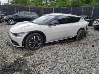 2022 Kia EV6 Wind with VIN KNDC34LA9N5059834, listed as a Copart auction lot 54963404 with 52,622 mi miles and Salvage Title. Bid and sale history available at carsss.com. Image 1.
