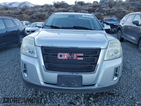 2011 GMC Terrain SLE-2 with VIN 2CTFLSE54B6351378, listed as a Copart auction lot 88133035 with 94,157 mi miles and Salvage Title. Bid and sale history available at carsss.com. Image 5.