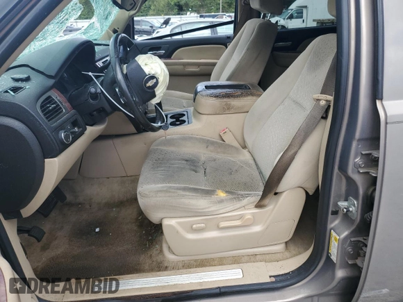 2007 Chevrolet Suburban LT with VIN 1GNFC16057J186709, listed as a Copart auction lot 69533794 with 0 mi miles and Salvage Title. Bid and sale history available at carsss.com. Image 7.