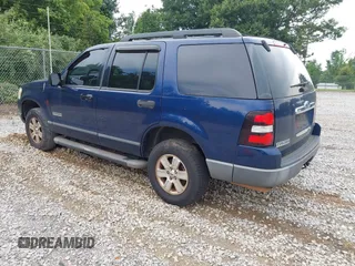 2006 Ford Explorer XLS z VIN 1FMEU62E86UA69991, wystawiony jako IAAI lot #42599509 z przebiegiem 163 531 mil mil oraz . Historia ofert i sprzedaży dostępna na DreamBid. Obrazek 3.