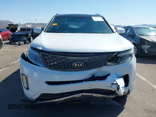 2015 Kia Sorento SX with VIN 5XYKWDA76FG630554, listed as a IAAI auction lot 41862520 with 77,457 mi miles. Bid and sale history available at carsss.com. Image 6.