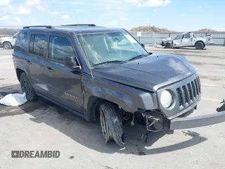 2016 Jeep Patriot Sport with VIN 1C4NJRBB0GD669121, listed as a IAAI auction lot 41947932 with 212,040 mi miles and . Bid and sale history available at carsss.com. Image 1.
