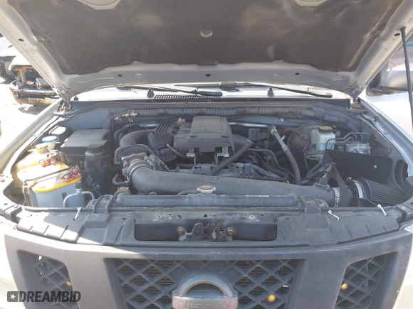2011 Nissan Frontier PRO-4X with VIN 1N6AD0EVXBC407089, listed as a IAAI auction lot 42113537 with 124,853 mi miles. Bid and sale history available at carsss.com. Image 10.