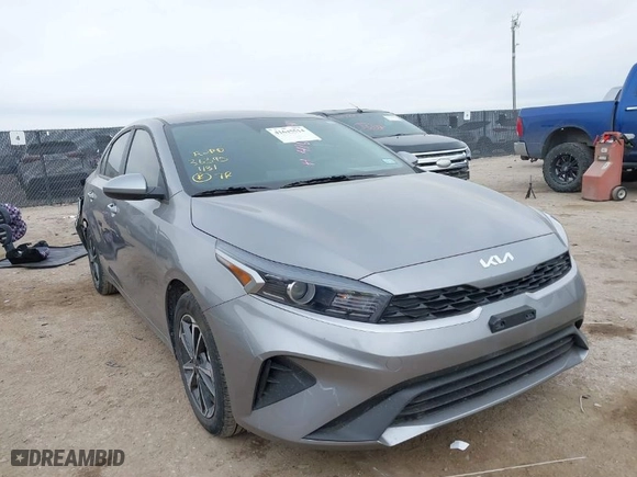 2024 Kia Forte LXS with VIN 3KPF24AD6RE837949, listed as a IAAI auction lot 41645514 with 8,282 mi miles. Bid and sale history available at carsss.com. Image 1.
