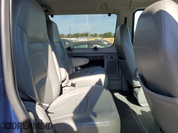 2008 Ford Econoline Passenger XL with VIN 1FMNE11L48DA51670, listed as a Copart auction lot 77653154 with 124,127 mi miles and Salvage title. Bid and sale history available at DreamBid. Image 11.