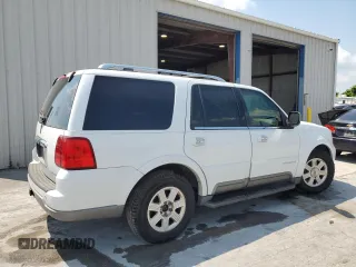 2004 Lincoln Navigator Luxury with VIN 5LMFU28R94LJ39800, listed as a Copart auction lot 66996595 with 269,142 mi miles and Clean title. Bid and sale history available at DreamBid. Image 3.