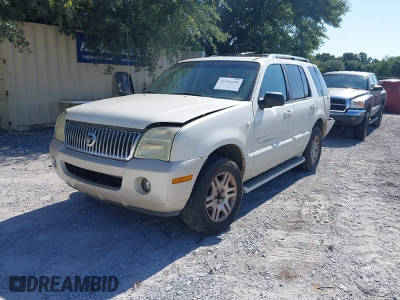 2003 Mercury Mountaineer Convenience with VIN 4M2DU86W83ZJ17187, listed as a IAAI auction lot 42534330 with 224,357 mi miles and . Bid and sale history available at DreamBid. Image 2.