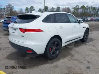 2018 Jaguar F-Pace with VIN SADCL2FN1JA261723, listed as a IAAI auction lot 41721461 with 123,538 mi miles and . Bid and sale history available at DreamBid. Image 4.