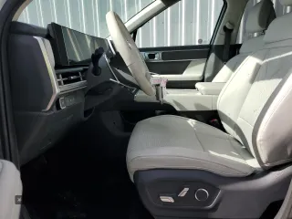 2025 Hyundai Santa Fe SEL z VIN 5NMP24GL5SH114787, wystawiony jako Copart lot #57033265 z przebiegiem 2 884 mil mil oraz Nie do naprawy • Non repairable. Historia ofert i sprzedaży dostępna na DreamBid. Obrazek 7.