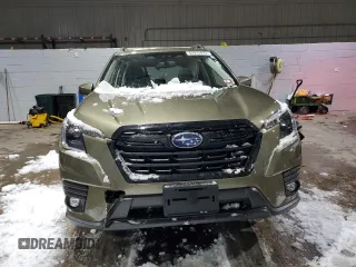 2024 Subaru Forester Premium with VIN JF2SKADC0RH479789, listed as a Copart auction lot 42912475 with 9,979 mi miles and Salvage title. Bid and sale history available at DreamBid. Image 5.