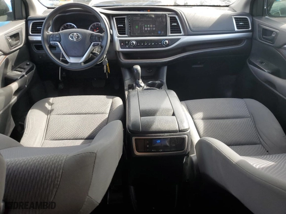 2016 Toyota Highlander LE with VIN 5TDZARFH9GS019885, listed as a Copart auction lot 49987835 with 42,949 mi miles and Salvage Title. Bid and sale history available at carsss.com. Image 8.