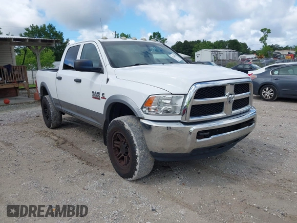 2015 Ram 2500 Tradesman с VIN 3C6UR5CL6FG639196, выставлен на аукционе IAAI как лот 42240407 с пробегом 172 557 миль миль и . История ставок и продаж доступна на DreamBid. Изображение 1.