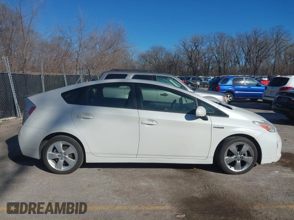 2013 Toyota Prius One with VIN JTDKN3DU9D5596078, listed as a IAAI auction lot 41605101 with 183,041 mi miles. Bid and sale history available at carsss.com. Image 13.