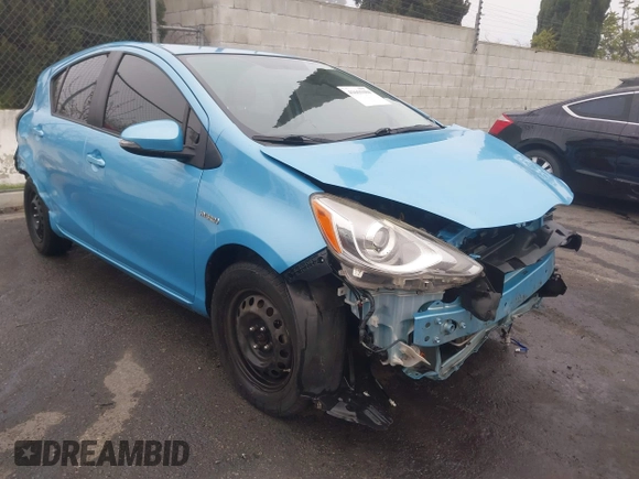 2015 Toyota Prius One with VIN JTDKDTB3XF1112555, listed as a IAAI auction lot 41655384 with 165,551 mi miles and . Bid and sale history available at carsss.com. Image 1.