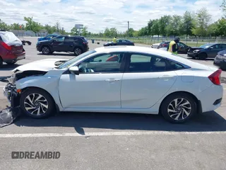 2017 Honda Civic EX z VIN 19XFC2F71HE061331, wystawiony jako IAAI lot #42319287 z przebiegiem 200 730 mil mil oraz . Historia ofert i sprzedaży dostępna na DreamBid. Obrazek 14.