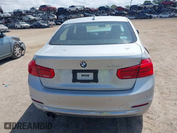 2016 BMW 3 Series 328i z VIN WBA8E9C56GK646297, wystawiony jako IAAI lot #42295893 z przebiegiem 80 134 mil mil oraz . Historia ofert i sprzedaży dostępna na DreamBid. Obrazek 17.