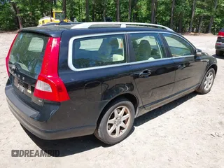 2010 Volvo V70 z VIN YV1982BW6A1140038, wystawiony jako IAAI lot #42305371 z przebiegiem 244 544 mil mil oraz . Historia ofert i sprzedaży dostępna na DreamBid. Obrazek 4.